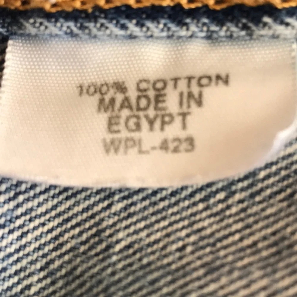 Vintage Levi’s 501 button fly jeans strait leg
